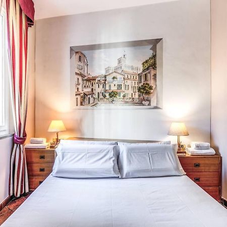 Апартаменты Cozy Flat In Trevi Fountain Рим Экстерьер фото