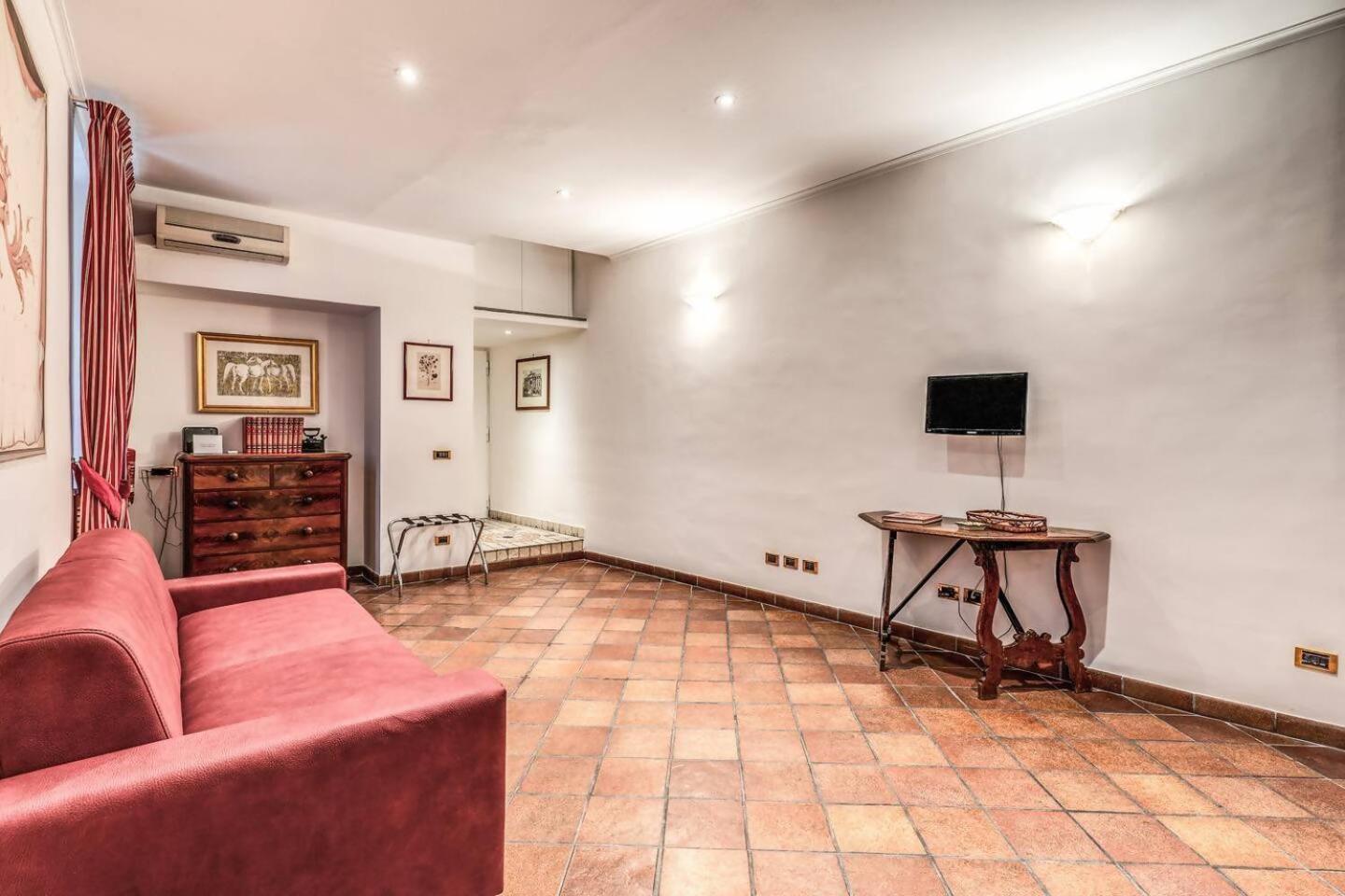 Апартаменты Cozy Flat In Trevi Fountain Рим Экстерьер фото