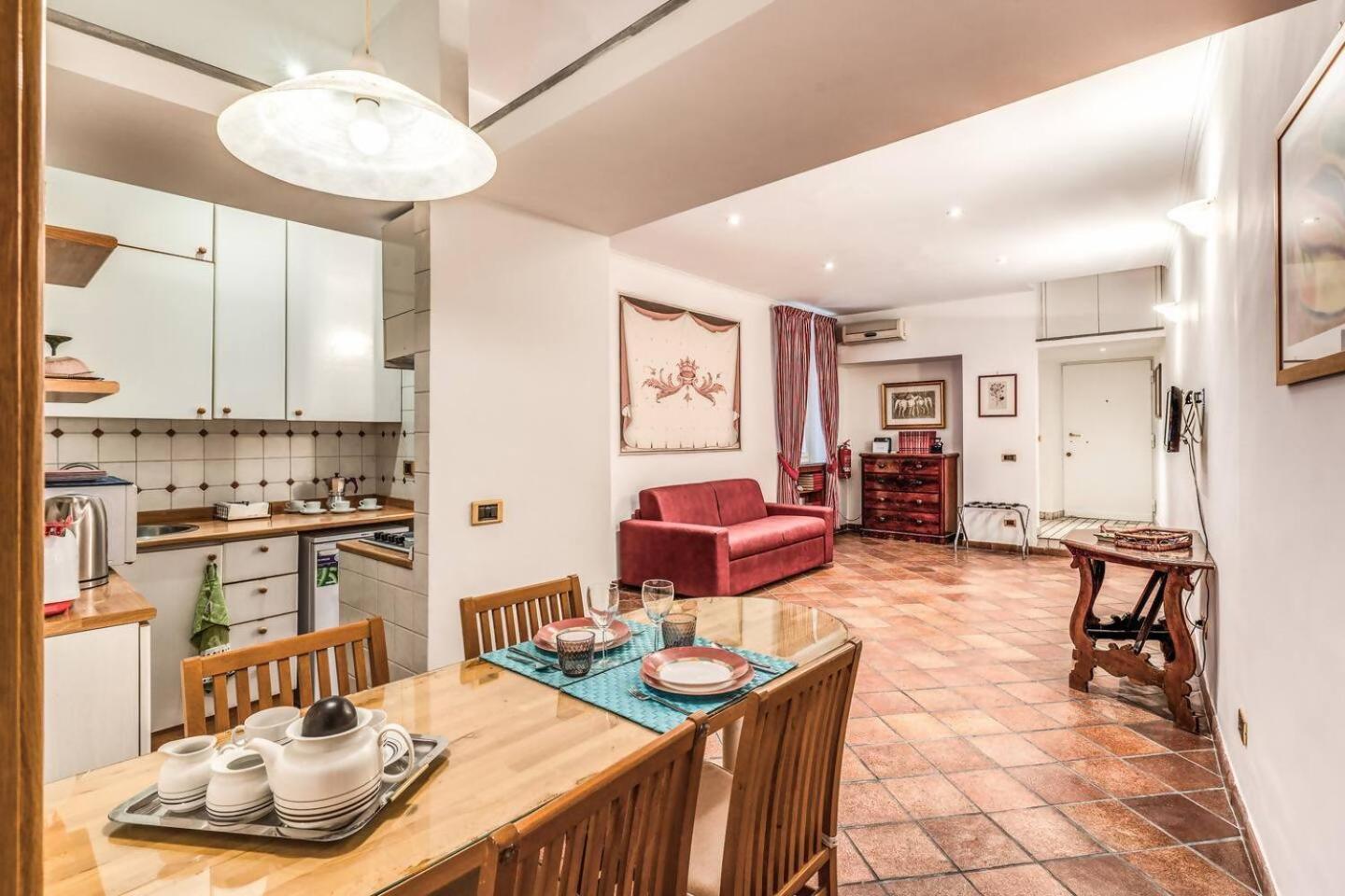 Апартаменты Cozy Flat In Trevi Fountain Рим Экстерьер фото